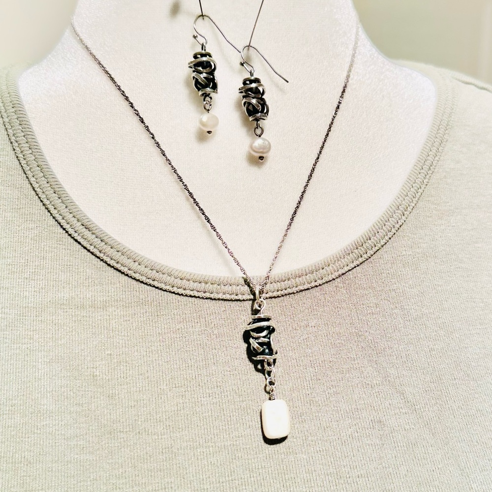 Bundle of 2-Pearl Necklace & Earrings 925 Sterling Silver-Perfect Condition.